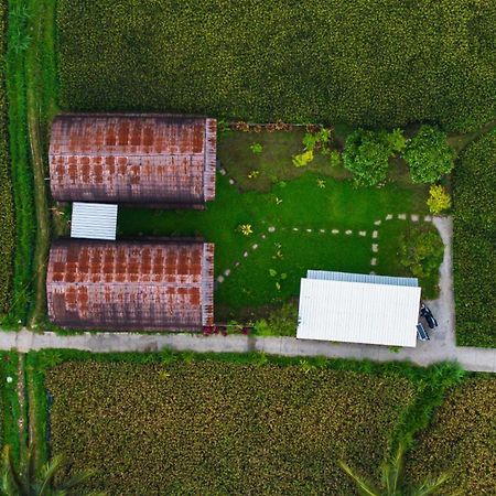 Bale Tetebatu Villa ภายนอก รูปภาพ