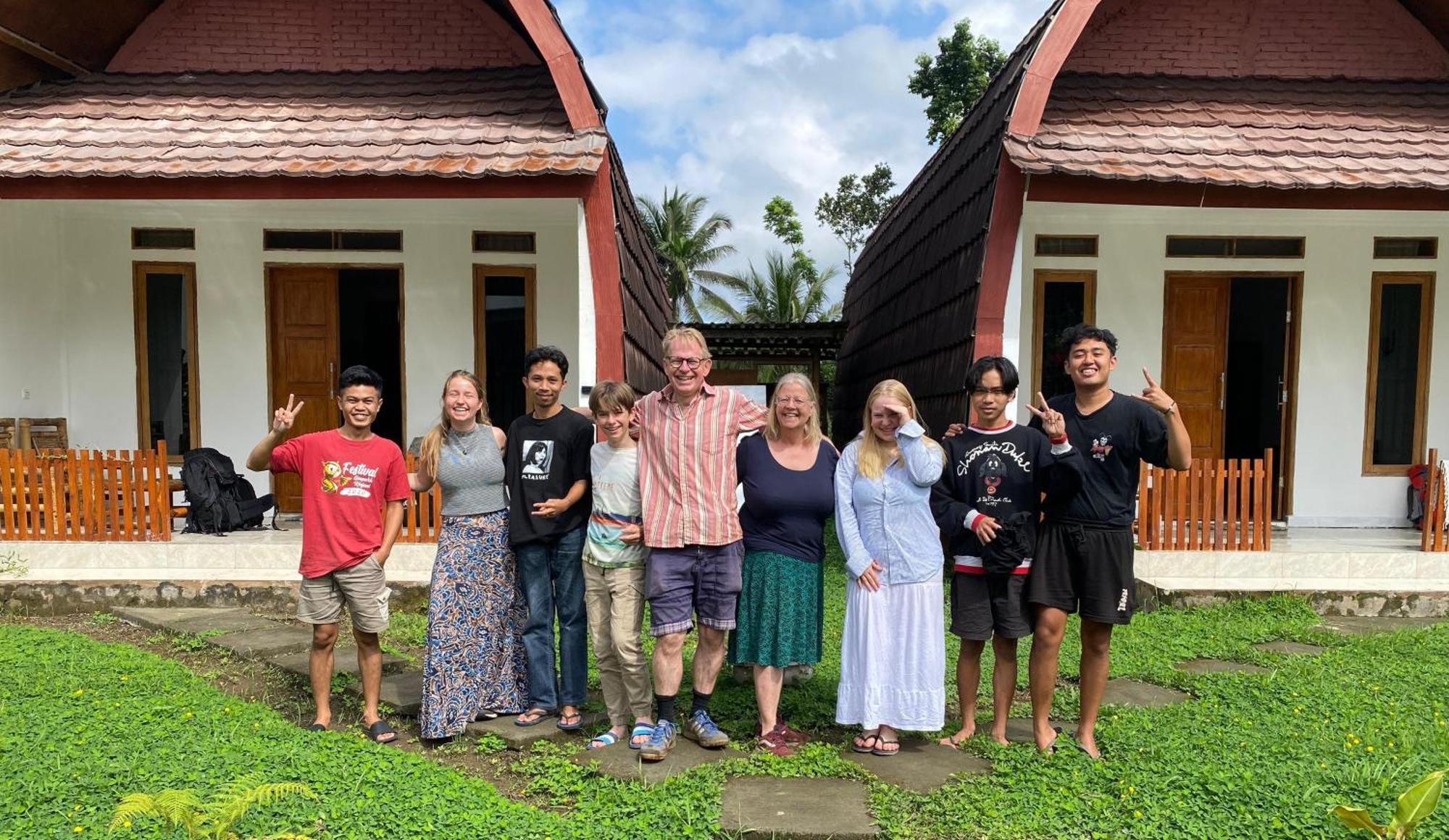 Bale Tetebatu Villa ภายนอก รูปภาพ