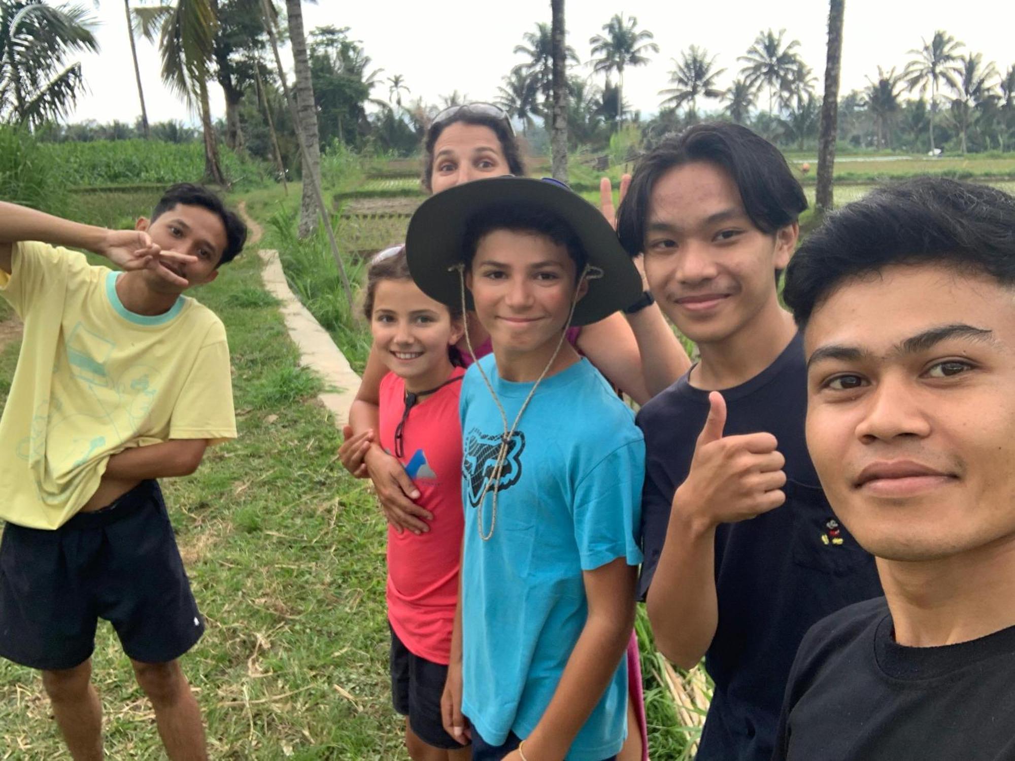 Bale Tetebatu Villa ภายนอก รูปภาพ