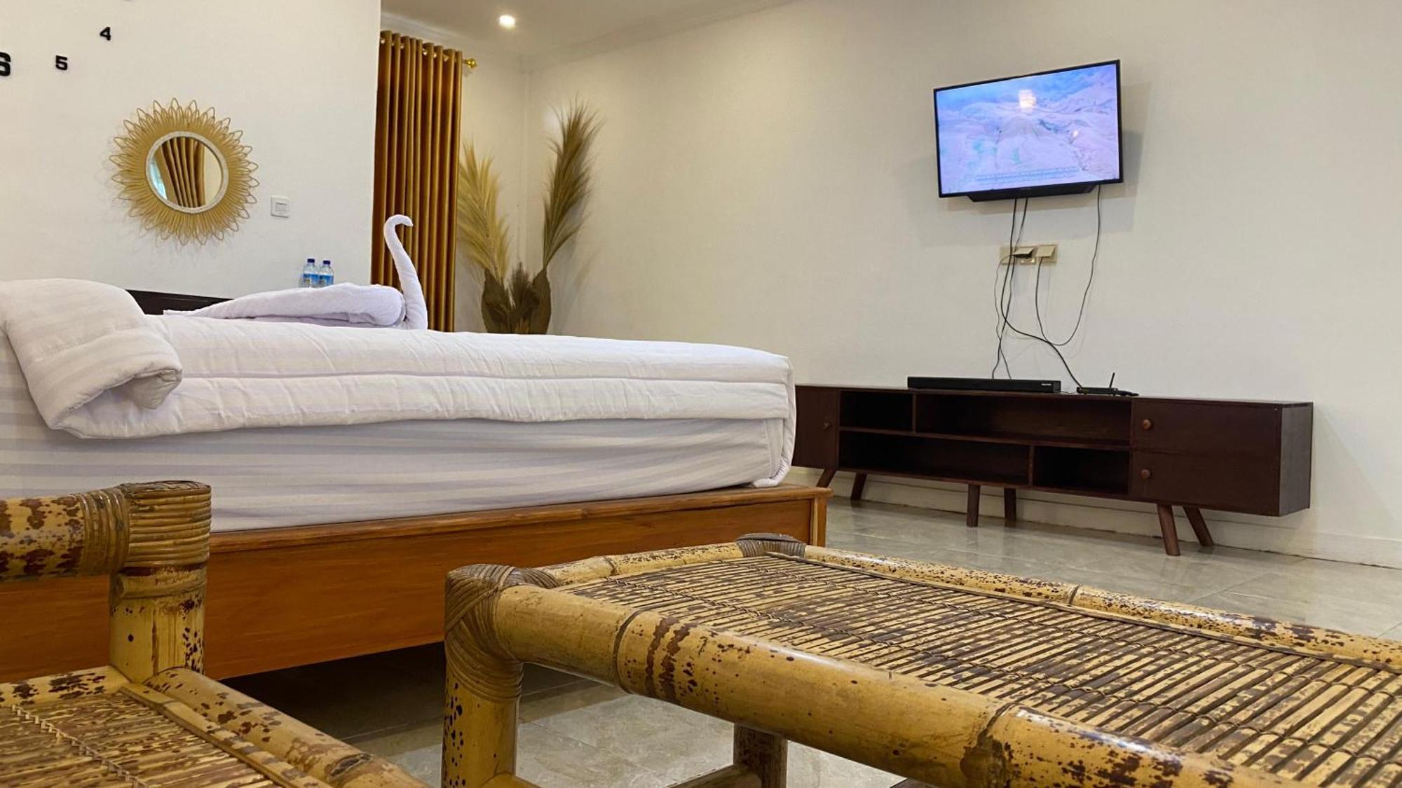 Bale Tetebatu Villa ภายนอก รูปภาพ